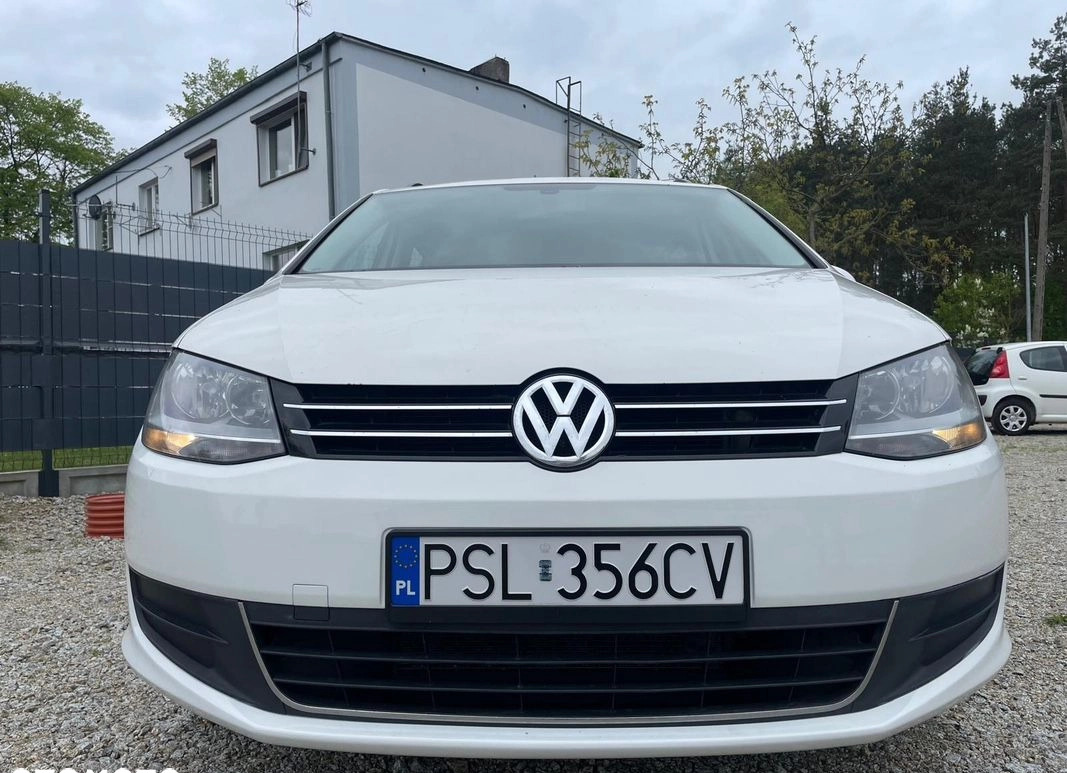 Volkswagen Sharan cena 31700 przebieg: 310719, rok produkcji 2011 z Skała małe 529